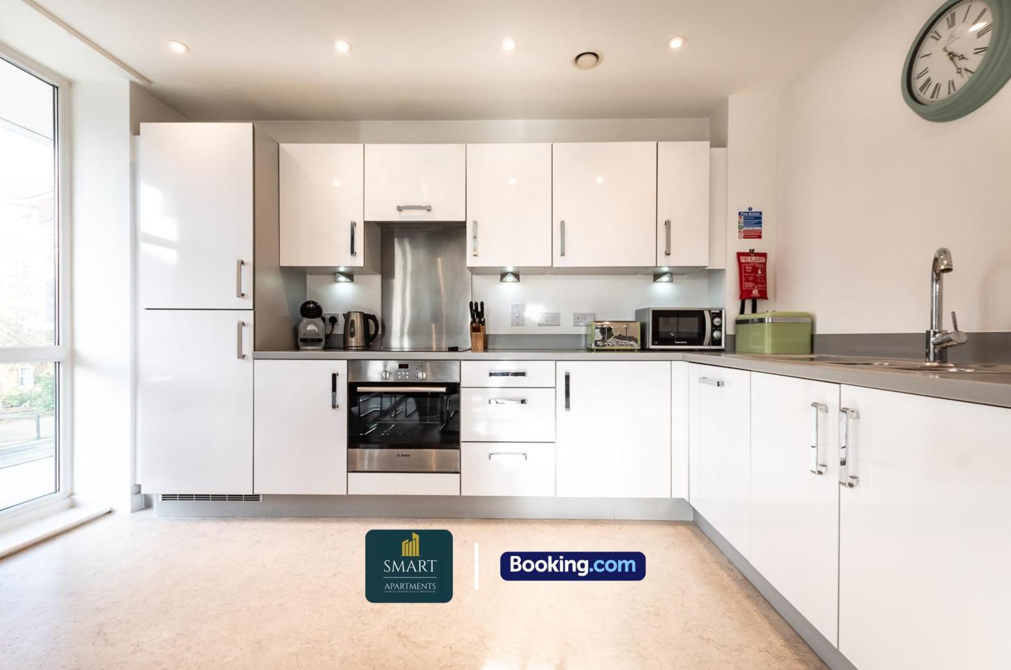 Spacious City Center Apartment By Smart Apartments Short Lets & Serviced Accommodation Apartment Southampton With Free Wifi Экстерьер фото